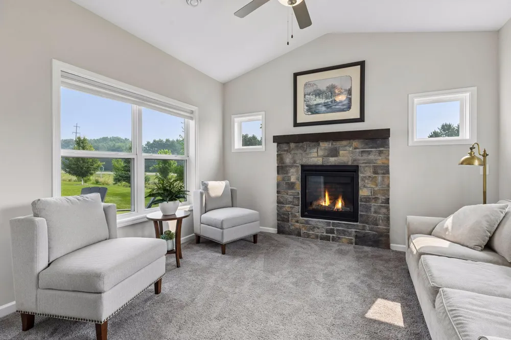 39585 Fawn Avenue North Branch, MN 55056