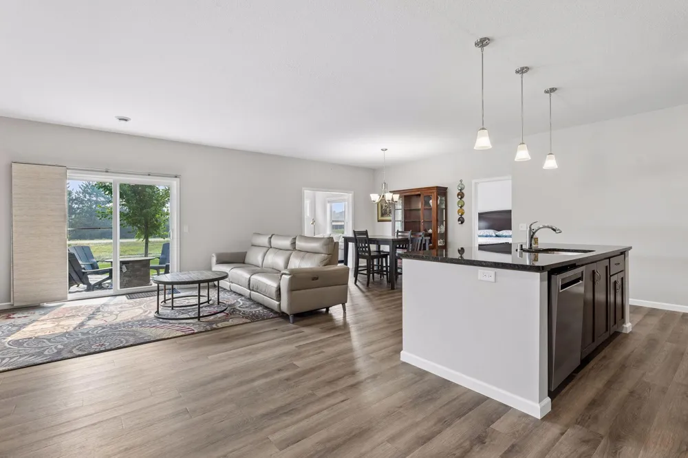 39585 Fawn Avenue North Branch, MN 55056