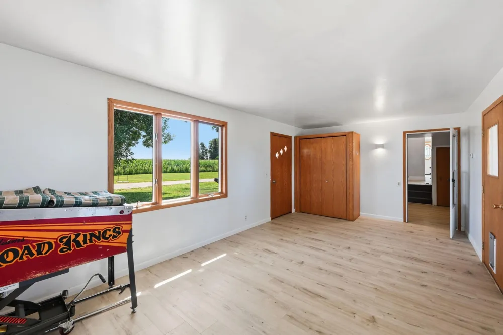 35050 820th Street Brewster, MN 56119