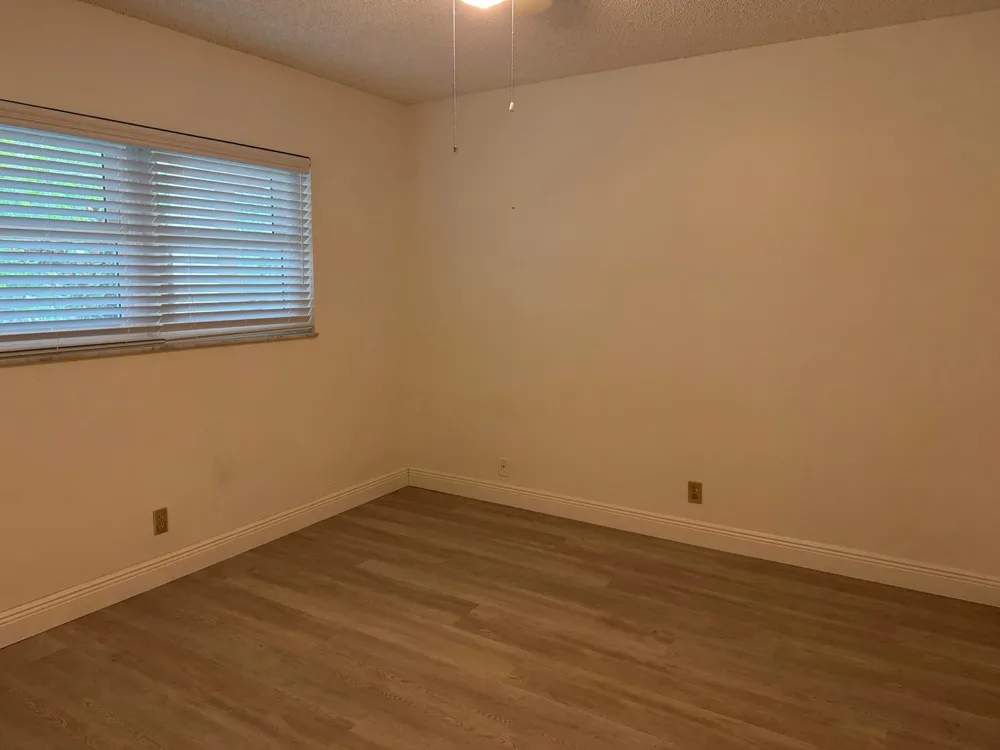 1035 COUNTRY CLUB DRIVE #303 Margate, FL 33063