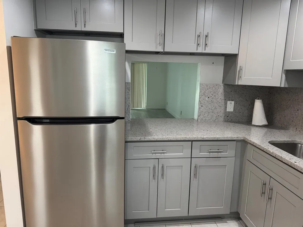 1035 COUNTRY CLUB DRIVE #303 Margate, FL 33063