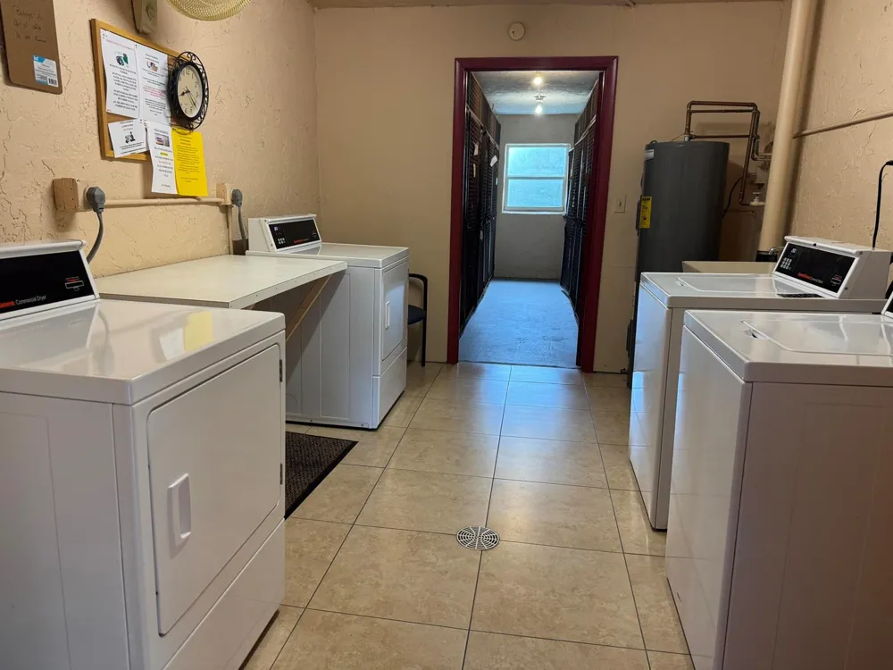 1035 COUNTRY CLUB DRIVE #303 Margate, FL 33063