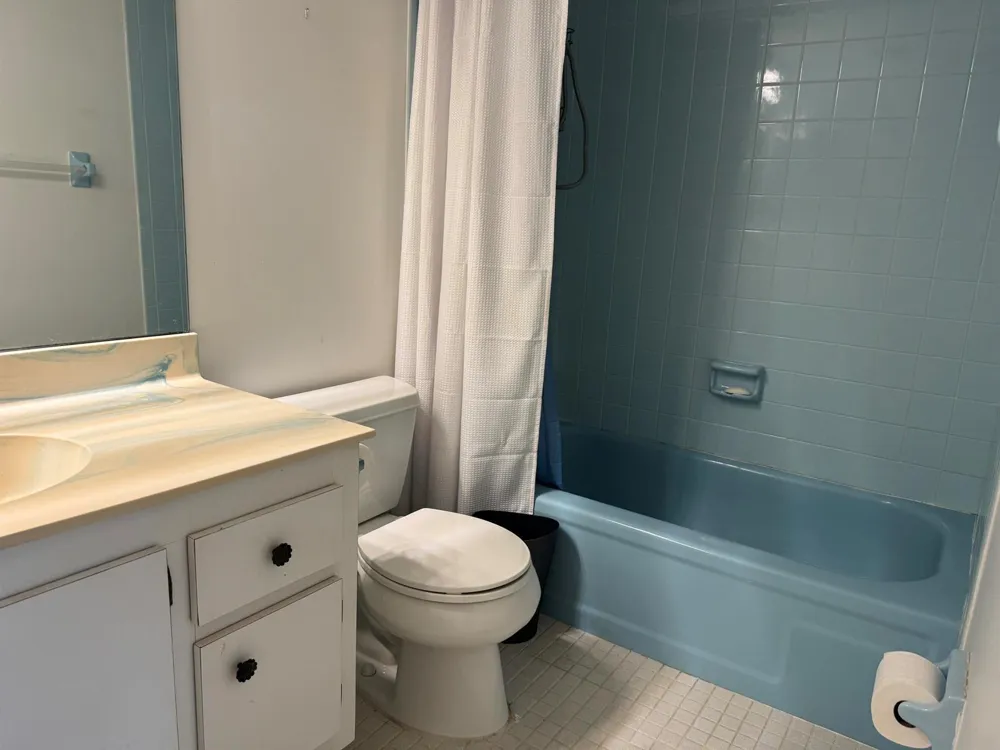1035 COUNTRY CLUB DRIVE #303 Margate, FL 33063
