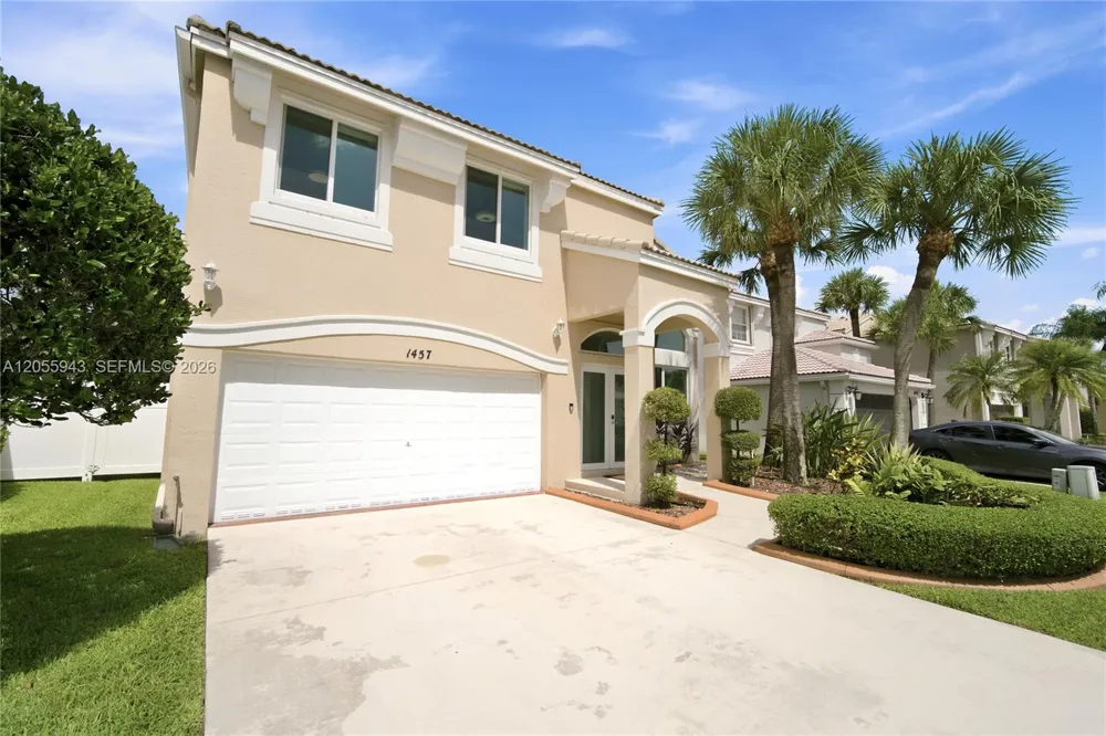 1457 NW 159th Ln Pembroke Pines, FL 33028