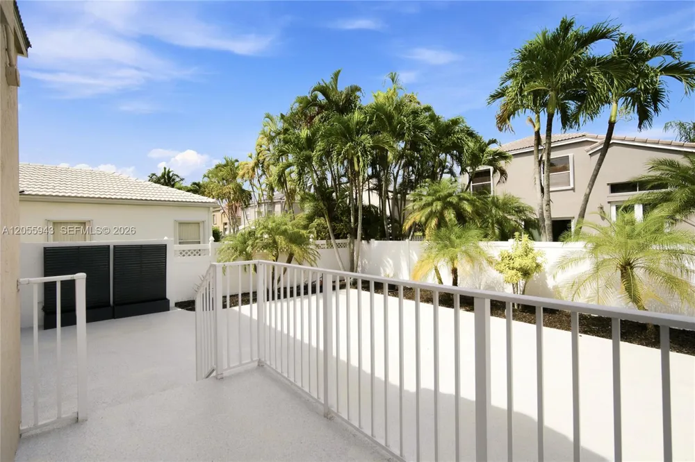 1457 NW 159th Ln Pembroke Pines, FL 33028