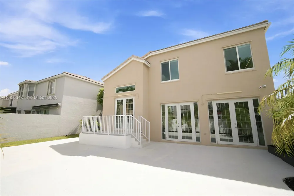1457 NW 159th Ln Pembroke Pines, FL 33028