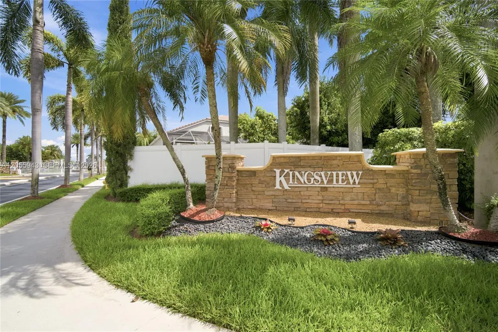 1457 NW 159th Ln Pembroke Pines, FL 33028