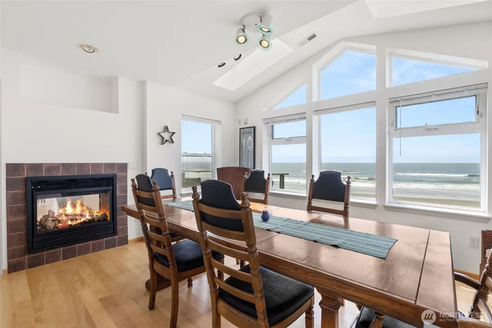 511 Dune Crest Drive Westport, WA 98595