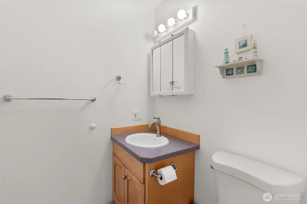 511 Dune Crest Drive Westport, WA 98595