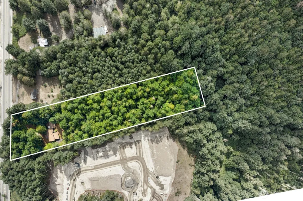 19301 Viking Avenue NW Poulsbo, WA 98370
