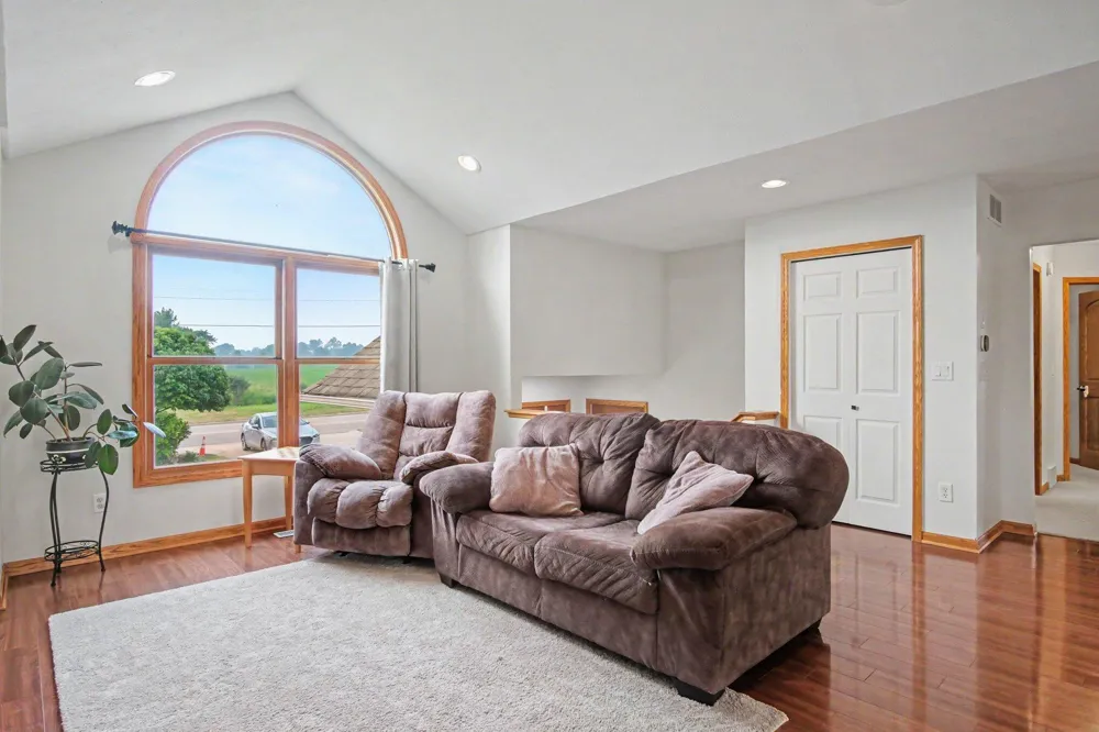 623 W 44th Street Fremont City, MI 49412