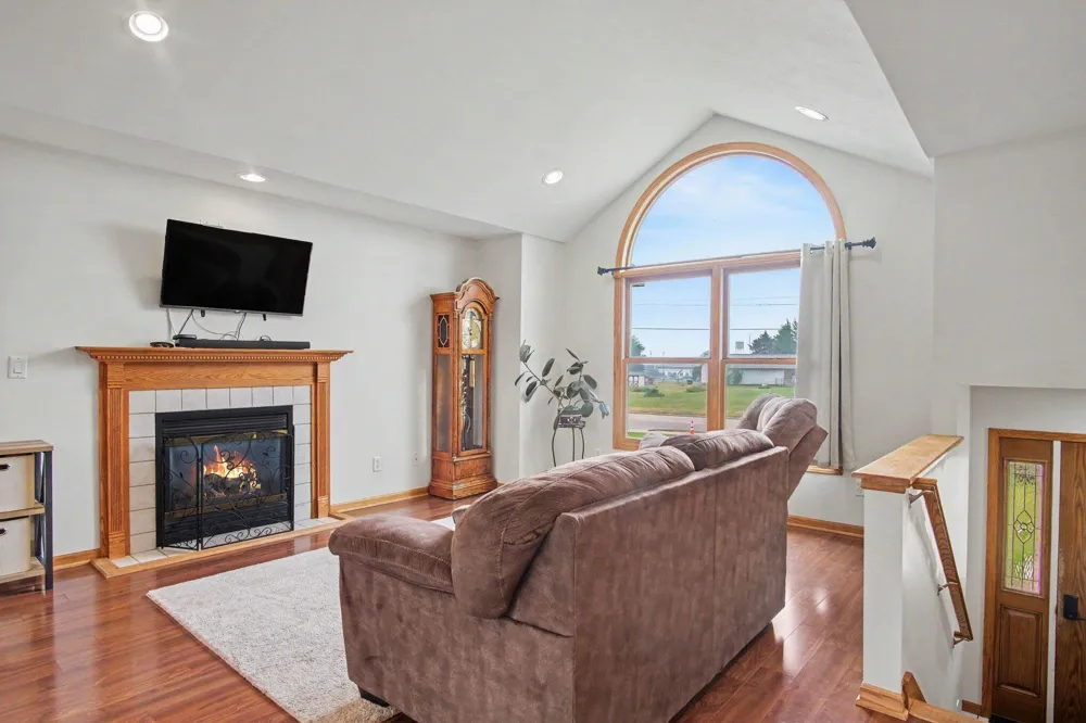 623 W 44th Street Fremont City, MI 49412