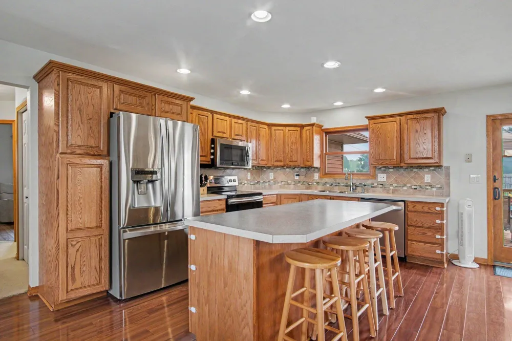 623 W 44th Street Fremont City, MI 49412