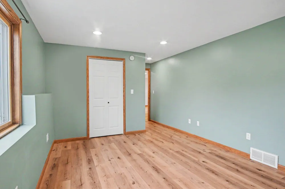 623 W 44th Street Fremont City, MI 49412