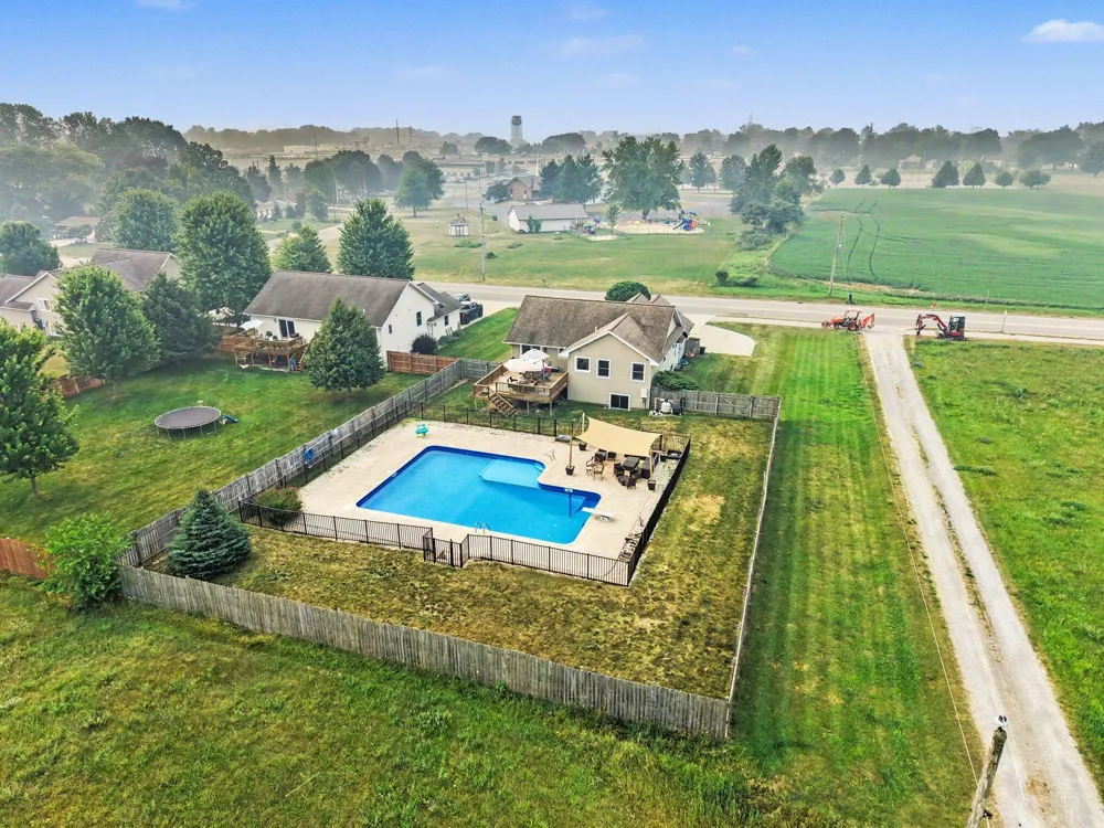 623 W 44th Street Fremont City, MI 49412