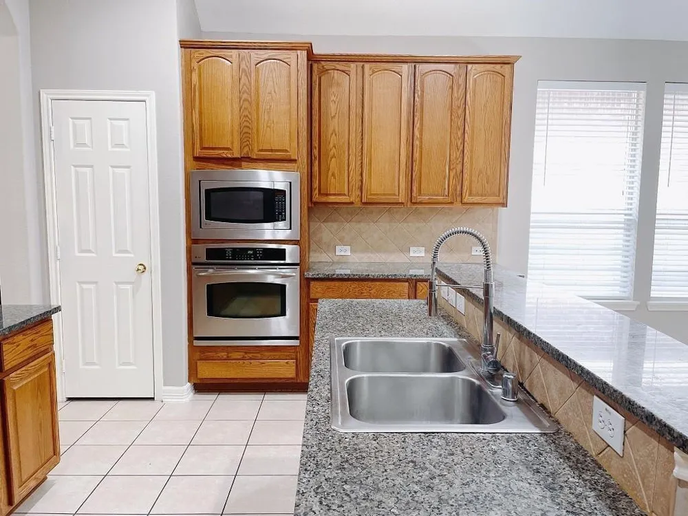 2630 Canyon Falls Manvel, TX 77578