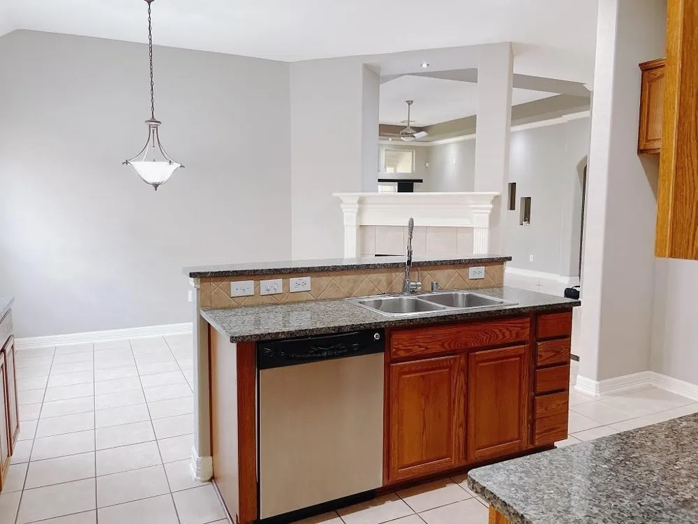 2630 Canyon Falls Manvel, TX 77578