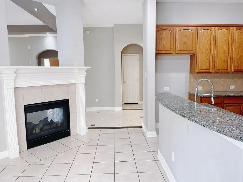 2630 Canyon Falls Manvel, TX 77578