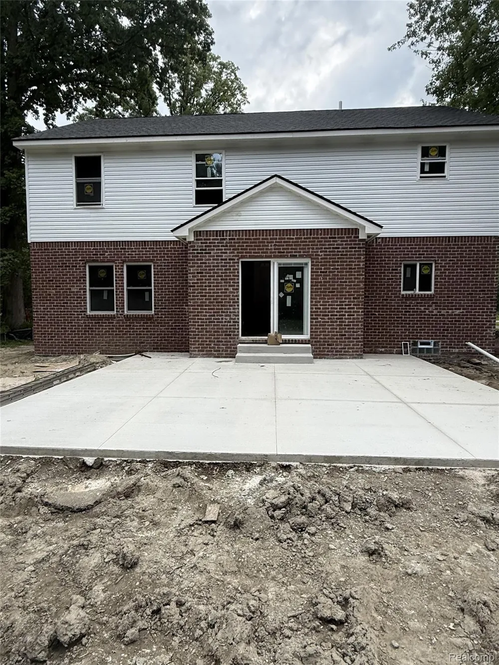 21507 Randall Street Farmington Hills City, MI 48336