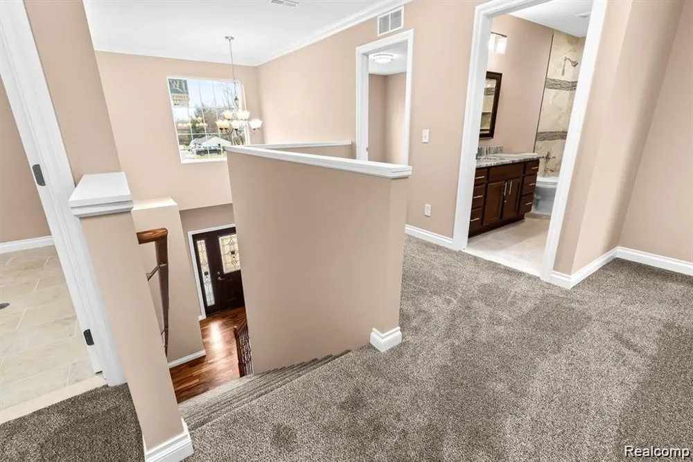 21507 Randall Street Farmington Hills City, MI 48336