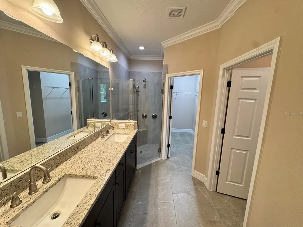 345 VILLA CORTE DRIVE Lutz, FL 33549