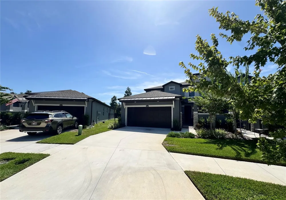 345 VILLA CORTE DRIVE Lutz, FL 33549