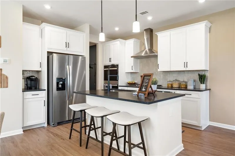 4768 Black Onyx Path Kennesaw, GA 30144