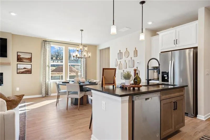 4768 Black Onyx Path Kennesaw, GA 30144