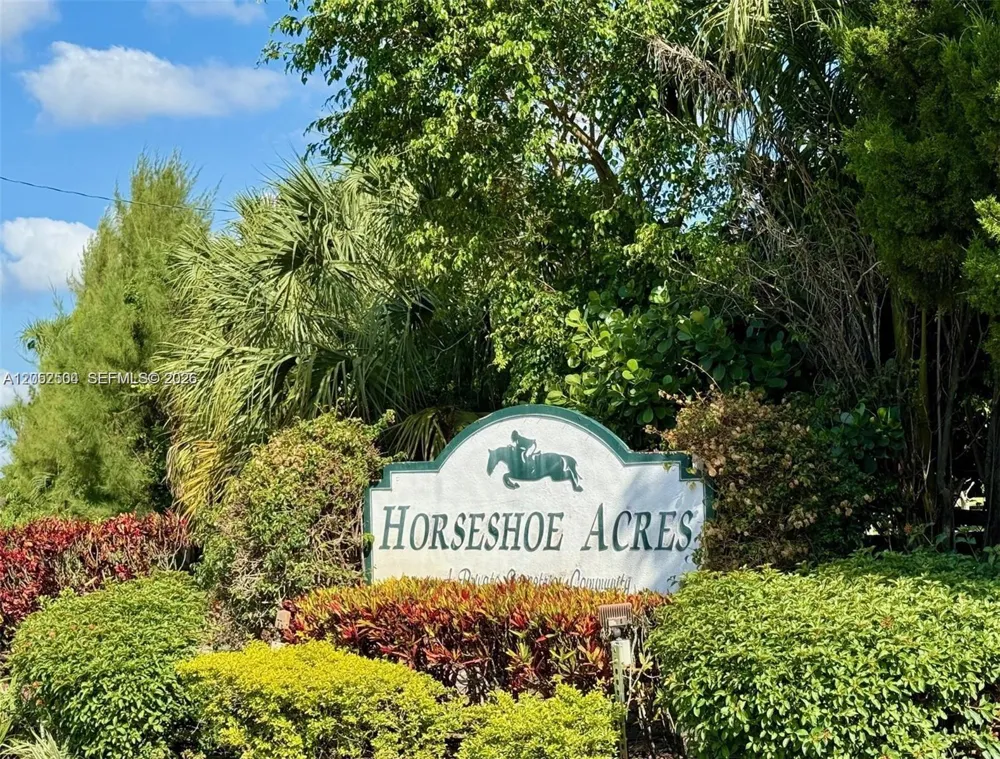 8650 Surrey Ln Boca Raton, FL 33496