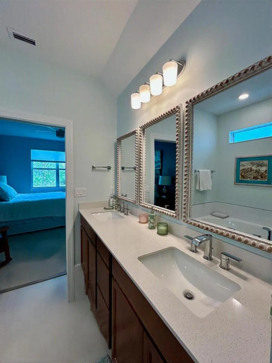 9705 SW Meridian Way Stuart, FL 34997
