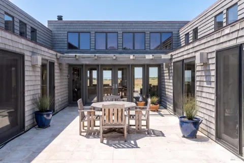 355 Del Mar Point