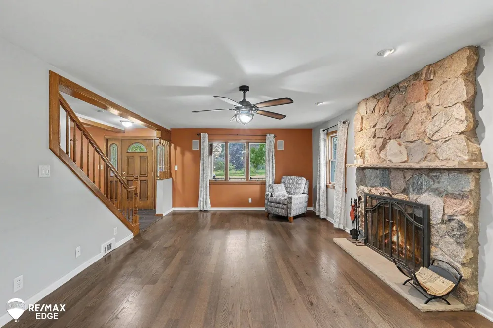 8331 E Coldwater Road Richfield Township, MI 48423