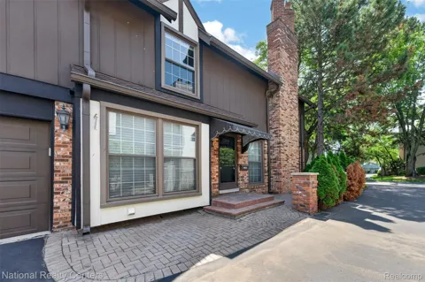 22045 Shore Pointe Lane #60
