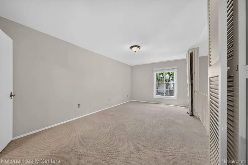 22045 Shore Pointe Lane #60 St Clair Shores City, MI 48080