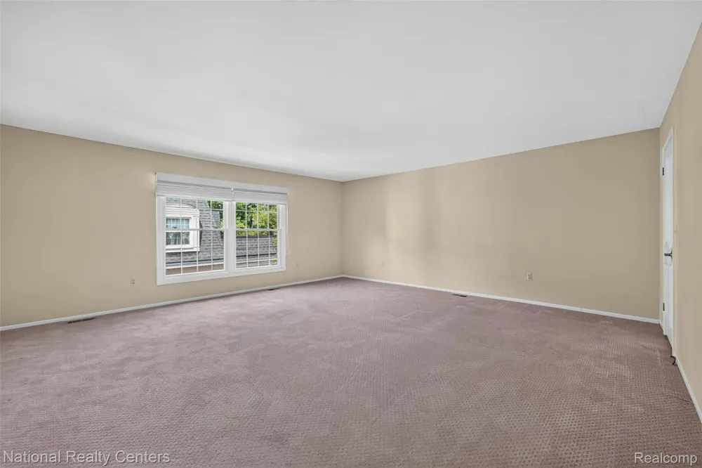22045 Shore Pointe Lane #60 St Clair Shores City, MI 48080