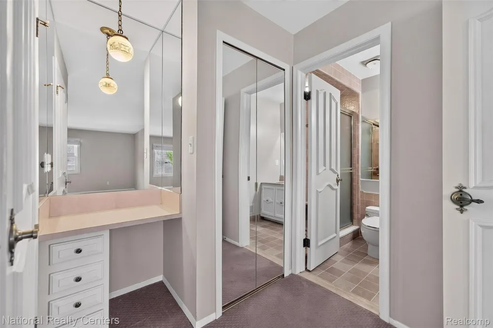 22045 Shore Pointe Lane #60 St Clair Shores City, MI 48080
