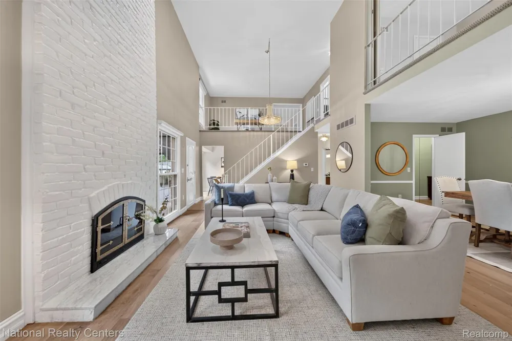 22045 Shore Pointe Lane #60 St Clair Shores City, MI 48080