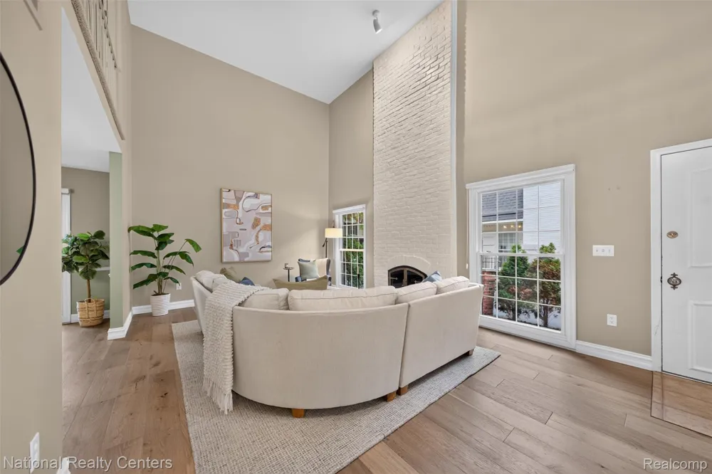 22045 Shore Pointe Lane #60 St Clair Shores City, MI 48080