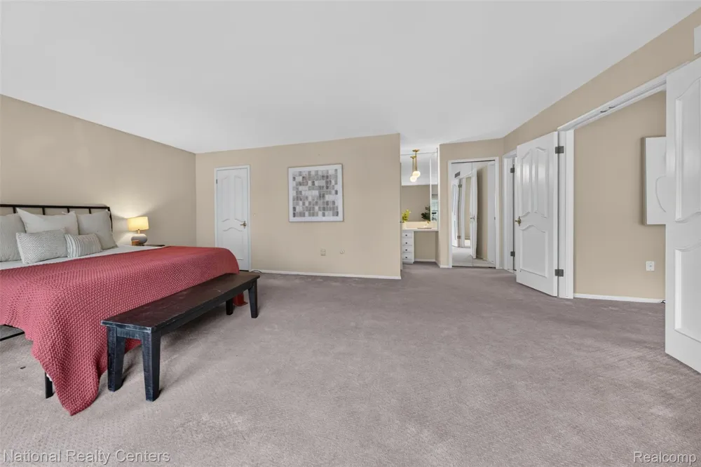 22045 Shore Pointe Lane #60 St Clair Shores City, MI 48080