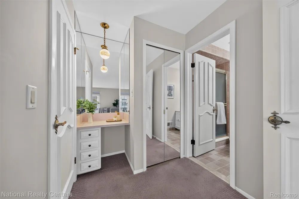 22045 Shore Pointe Lane #60 St Clair Shores City, MI 48080