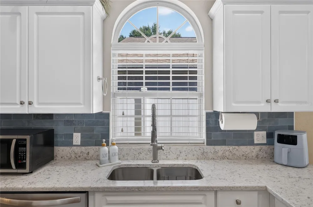 3914 DERBY DRIVE Lakeland, FL 33809
