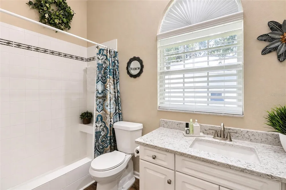 3914 DERBY DRIVE Lakeland, FL 33809