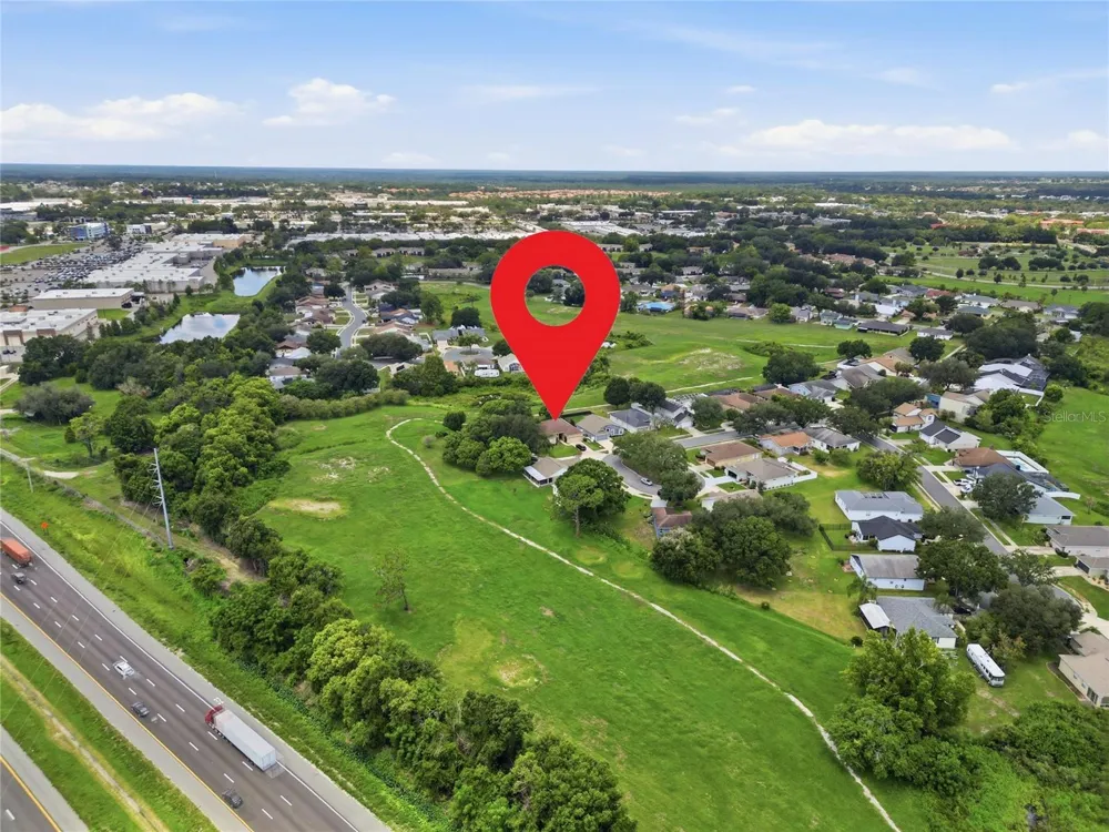 3914 DERBY DRIVE Lakeland, FL 33809