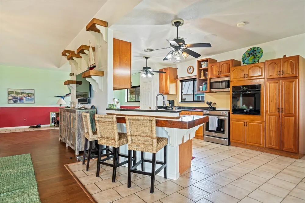 4931 Fm 1781 Rockport, TX 78382