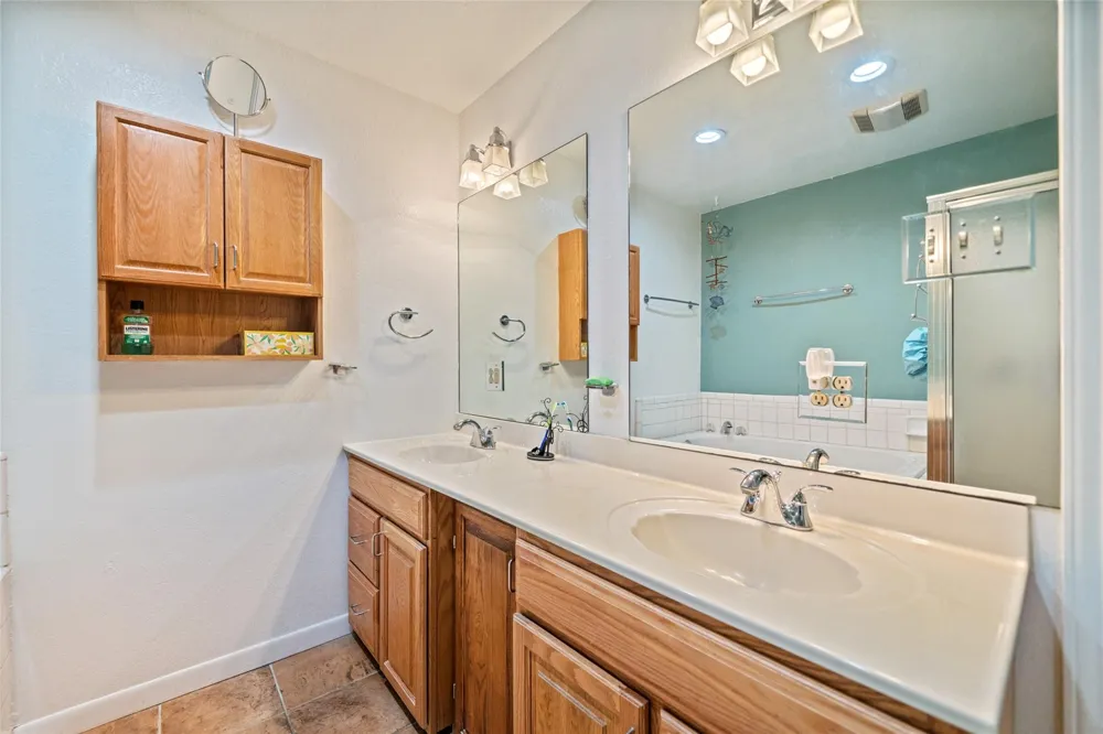 4931 Fm 1781 Rockport, TX 78382