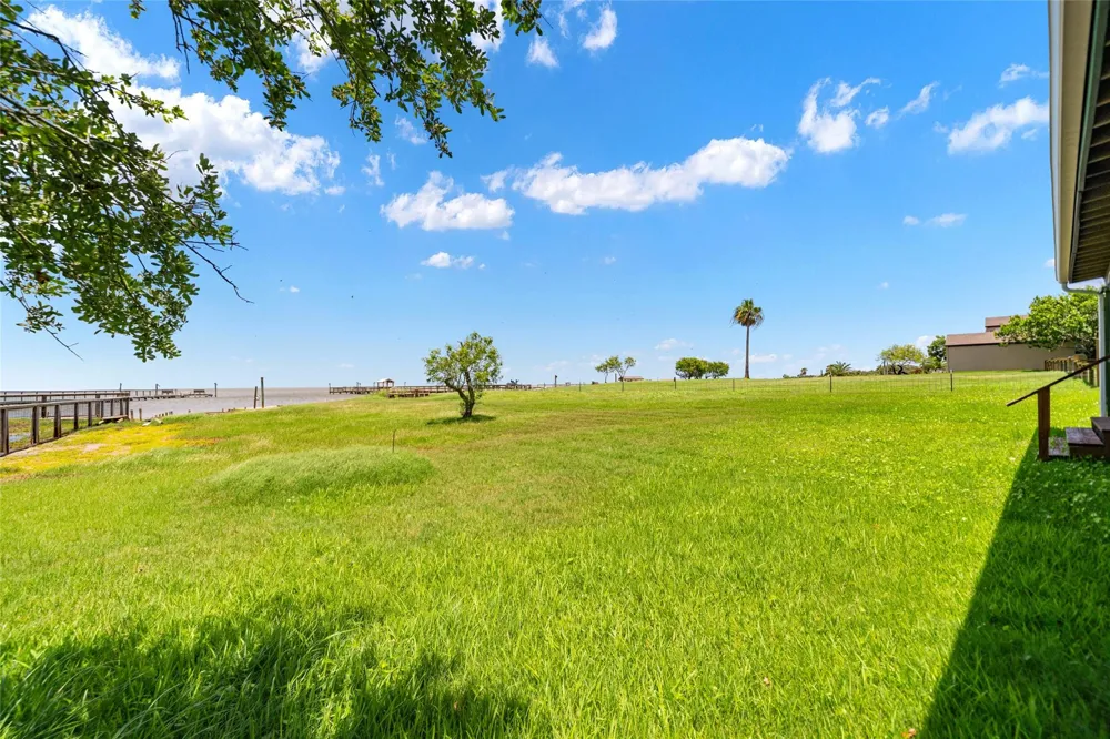 4931 Fm 1781 Rockport, TX 78382