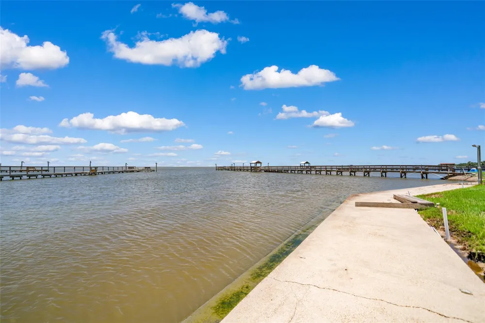 4931 Fm 1781 Rockport, TX 78382