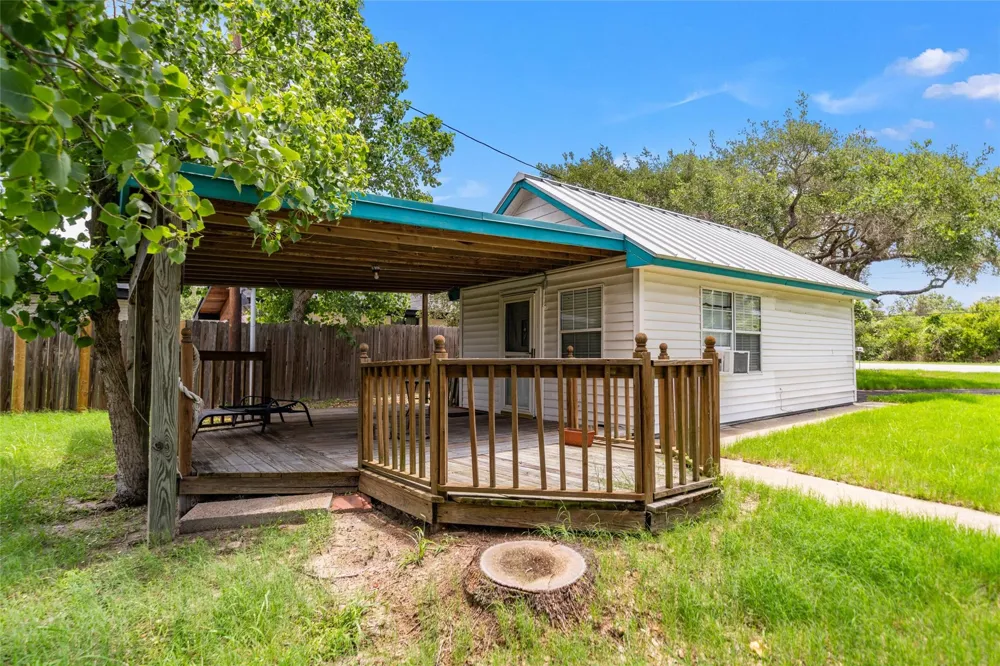 4931 Fm 1781 Rockport, TX 78382