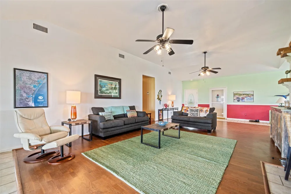 4931 Fm 1781 Rockport, TX 78382