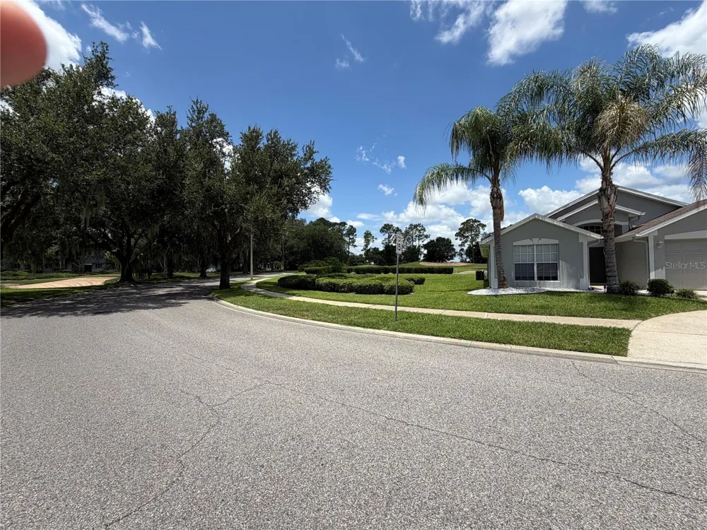 2004 HEMINGWAY AVENUE Haines City, FL 33844